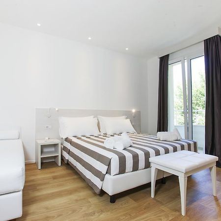 Hotel Houston Suites Rimini Eksteriør bilde