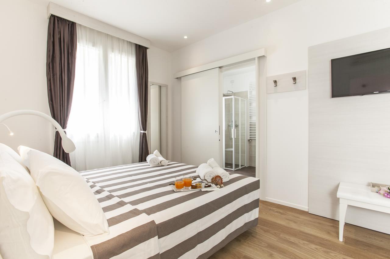 Hotel Houston Suites Rimini Eksteriør bilde